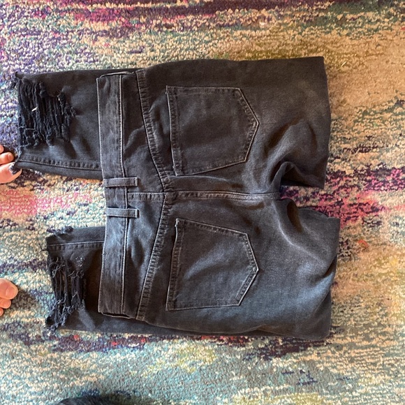 We the free jeans size 25, Reg mid rise - Picture 2 of 3
